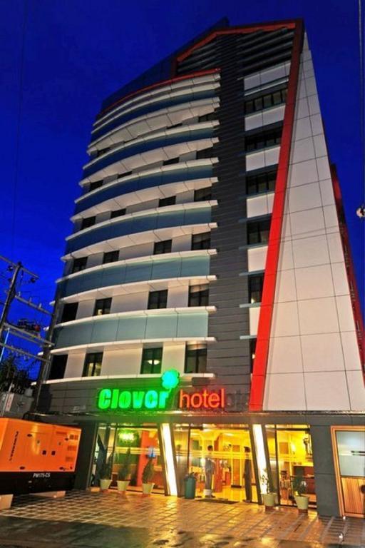 Clover Hotel Yangon Exterior photo