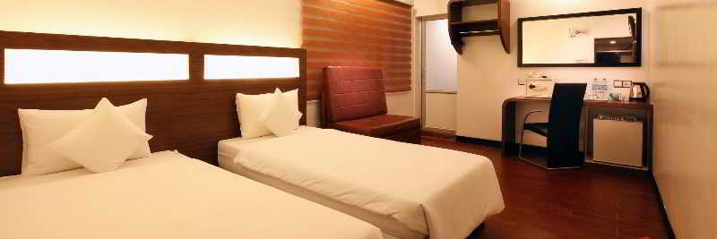 Clover Hotel Yangon Exterior photo
