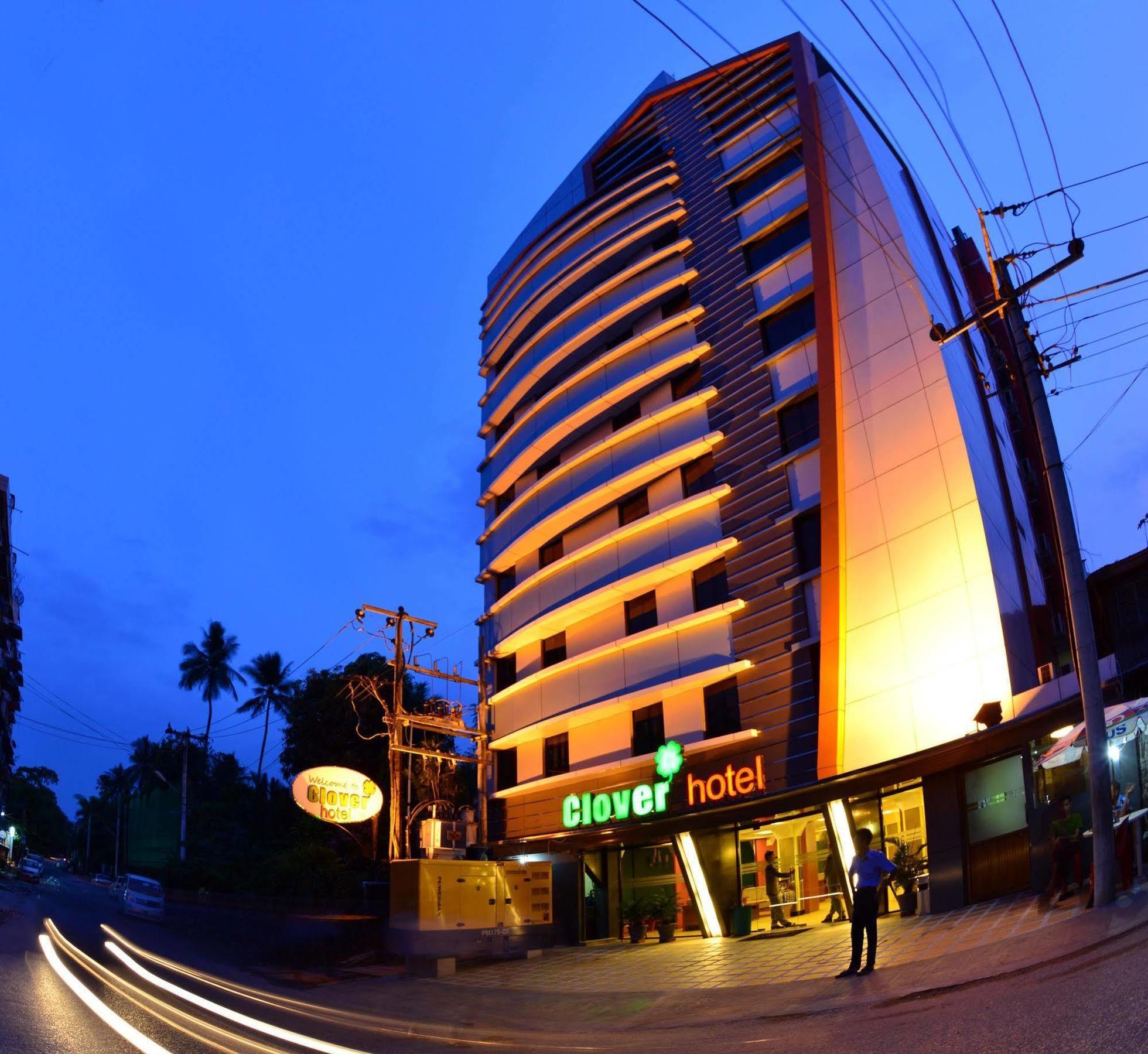 Clover Hotel Yangon Exterior photo